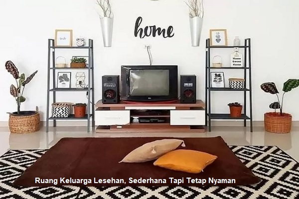Ruang Keluarga Lesehan